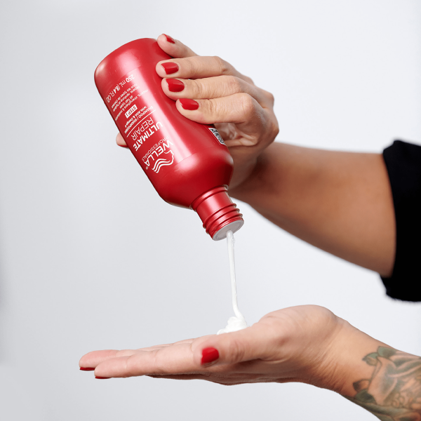 Wella Professionals Ultimate Repair Champú 250 ml | Limpieza Suave y Reparación Profunda para Cabello Dañado