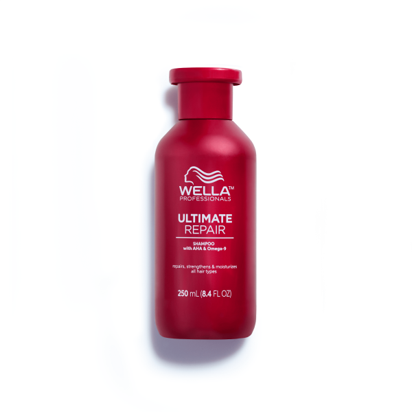Champú profesional Wella Ultimate Repair para reparación profunda